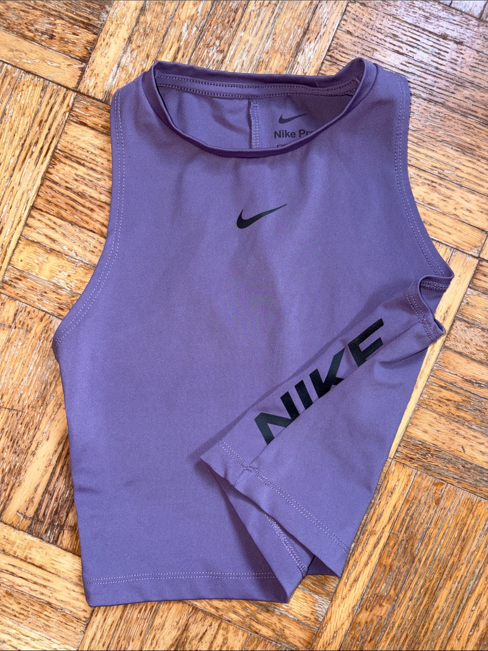Nike XS Purple Athletic Cropped Tank with Black Logos